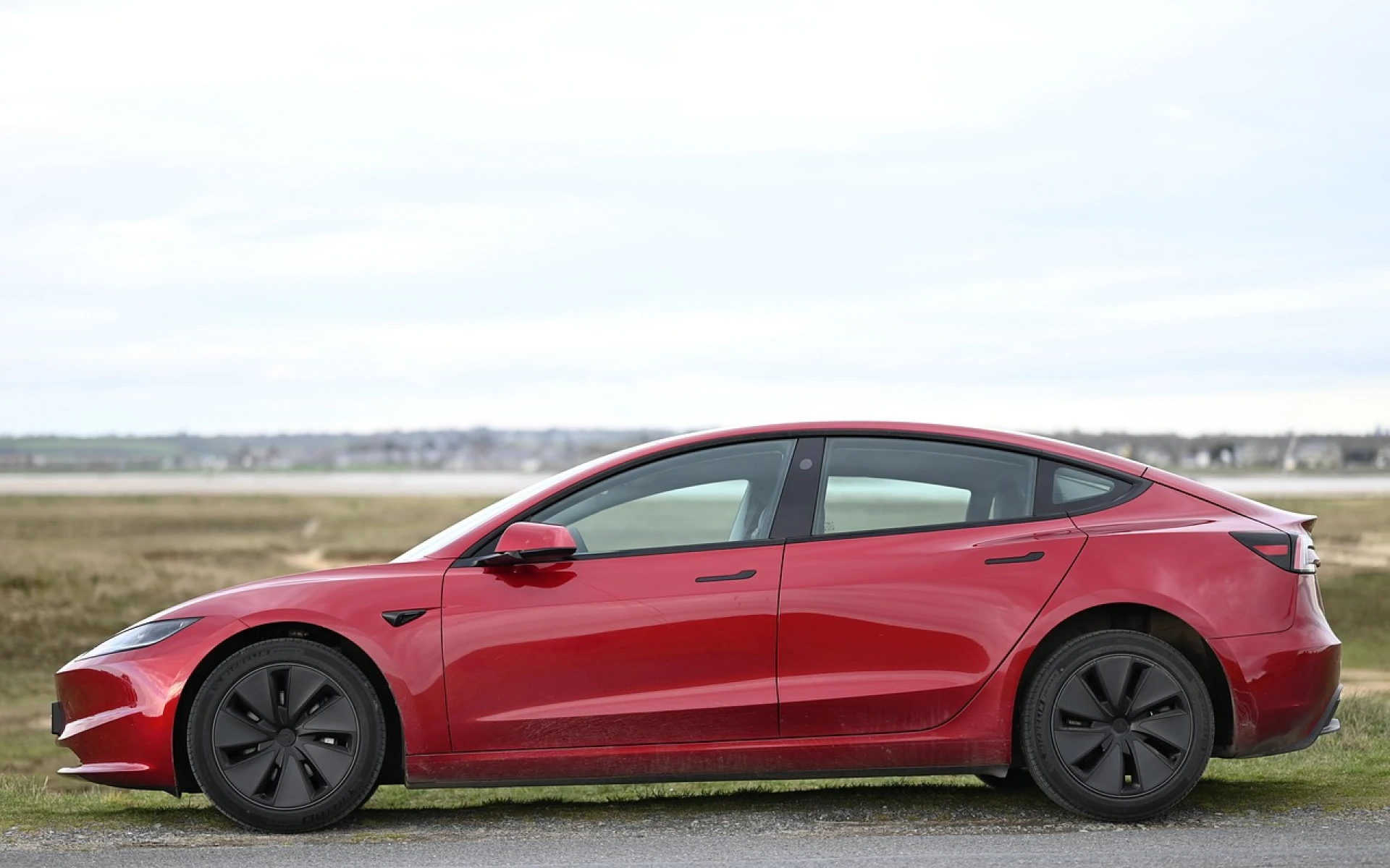 Alektromobil Tesla