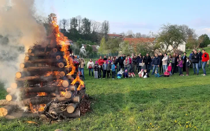 Pálení čarodejnic