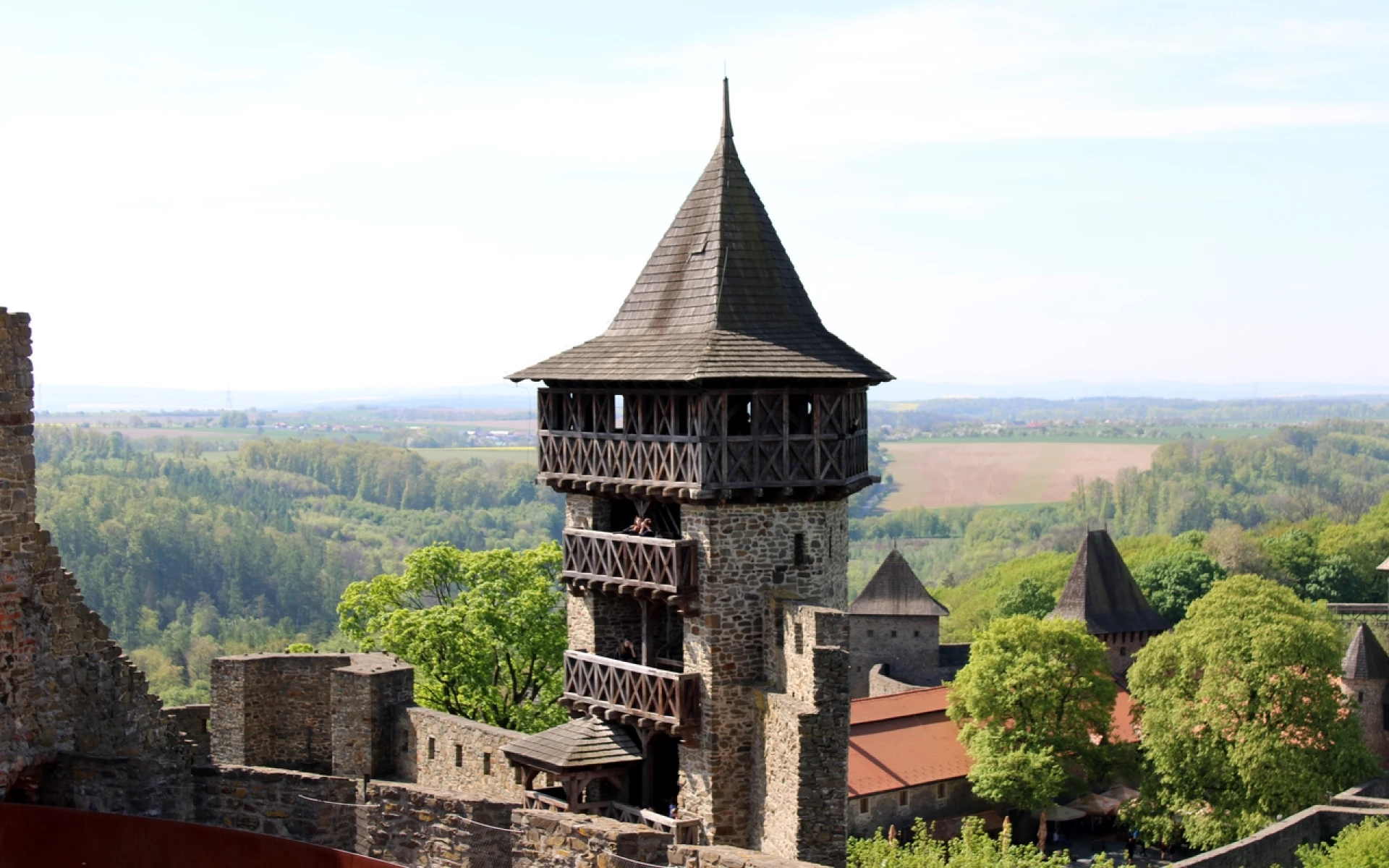 Jedna z nejhezčích zřícenin hradu v ČR láká na noční prohlídky nebo vstupné zdarma