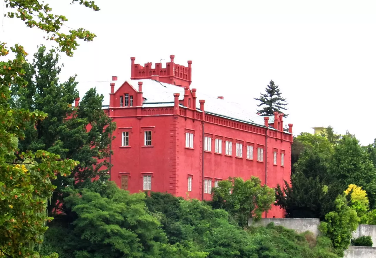 Klášterec nad Ohří: navštivte místní lázně, zámek či anglický park