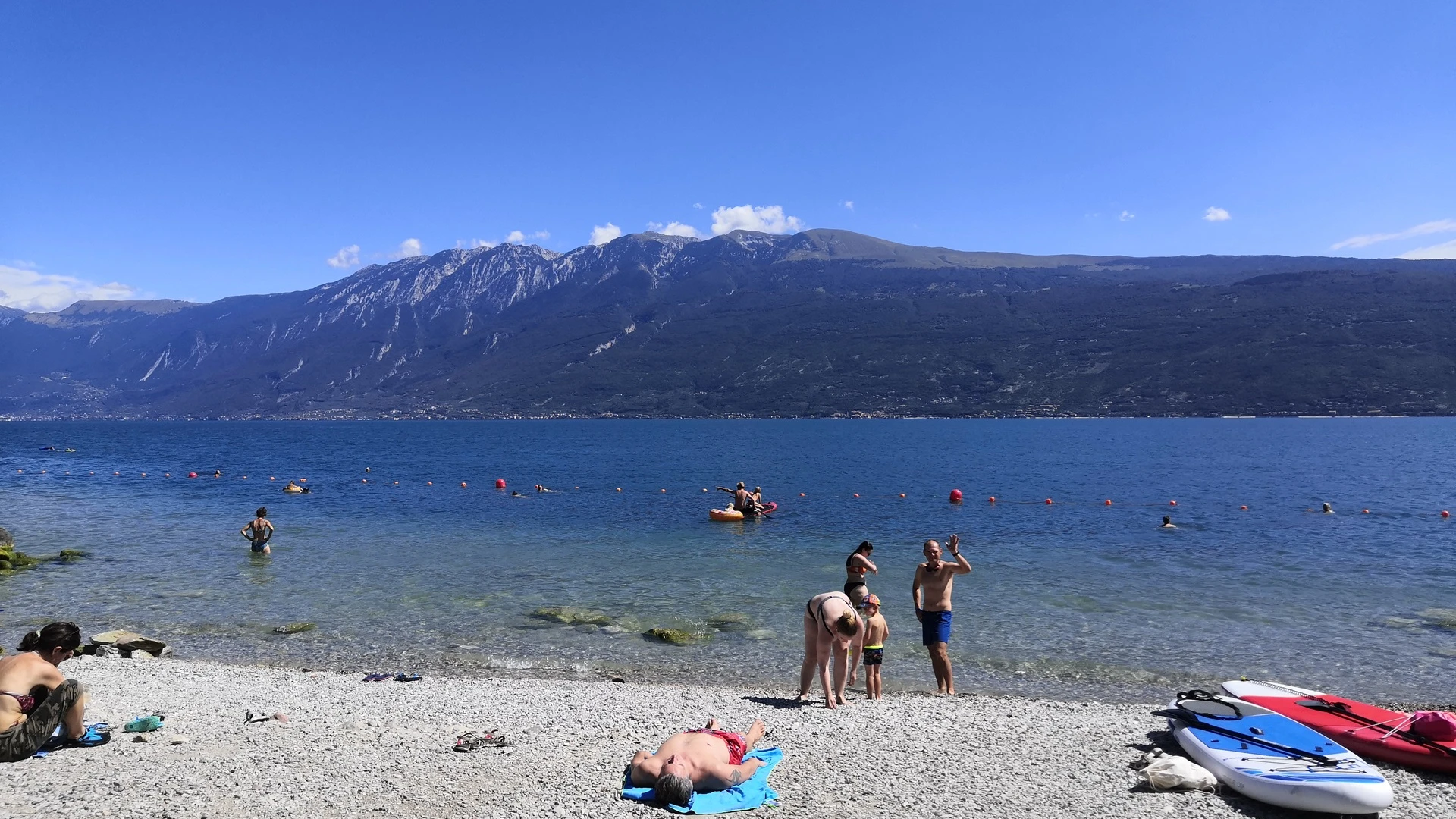 Italské jezero Lago Di Garda: od koupání až po horskou turistiku