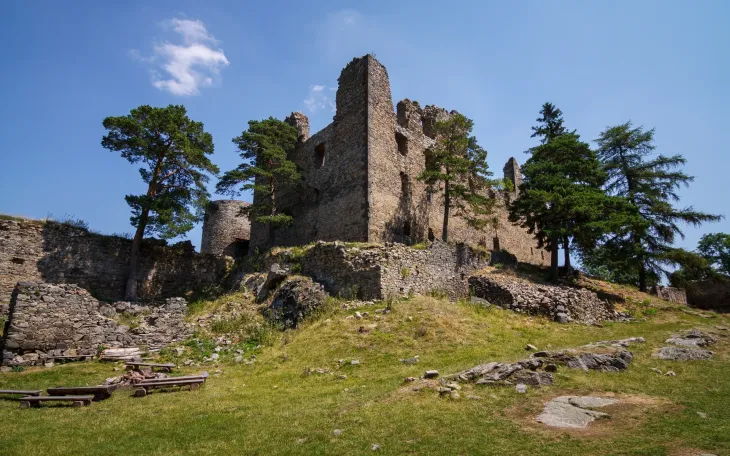 Helfenburk u Bavorova