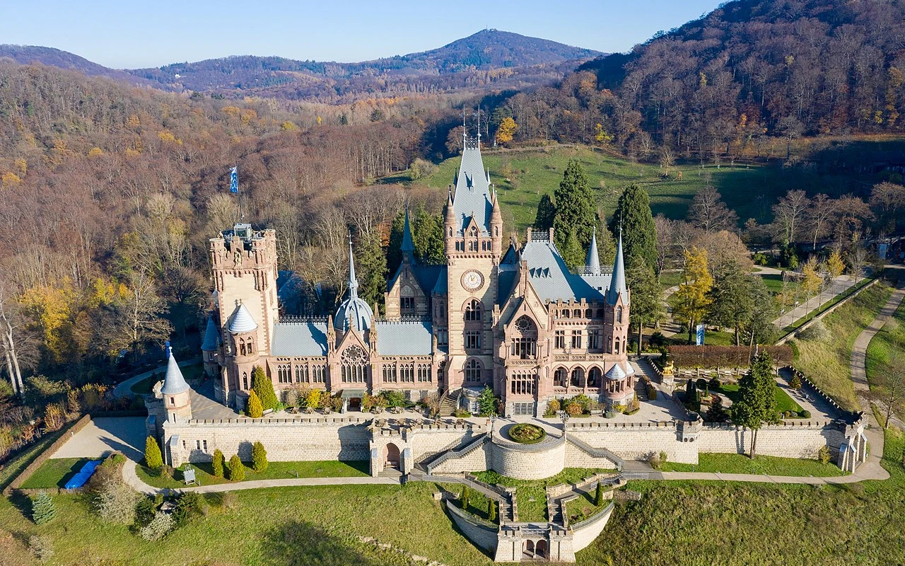 Okouzlující zámek Drachenburg: jeden z nejhezčích německých zámků