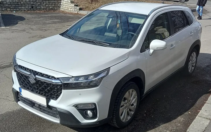 Suzuki S-Cross