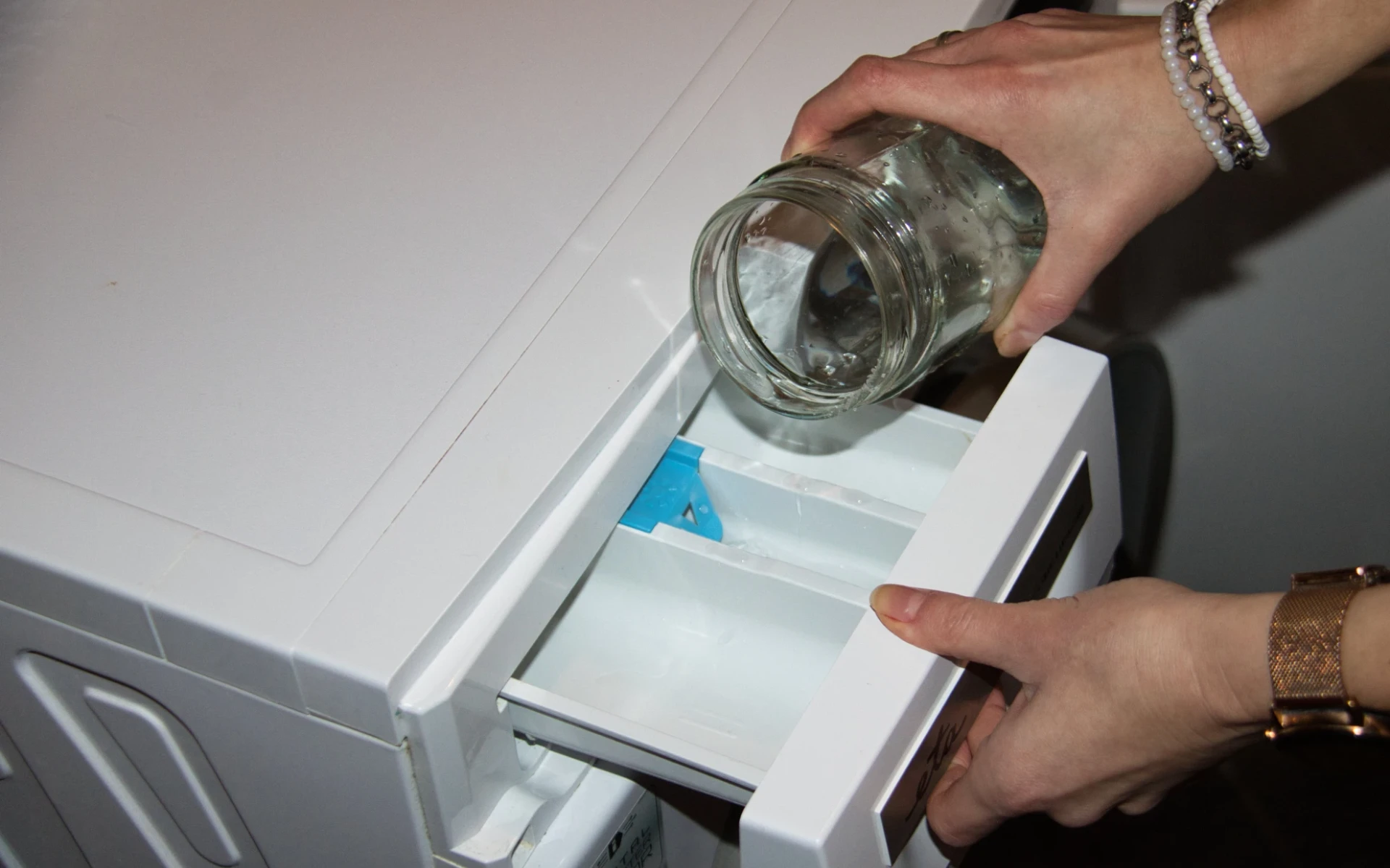 Proč jsou ručníky po vyprání tvrdé a nesají? Moje vyzkoušená metoda je zachrání bez chemie a octa