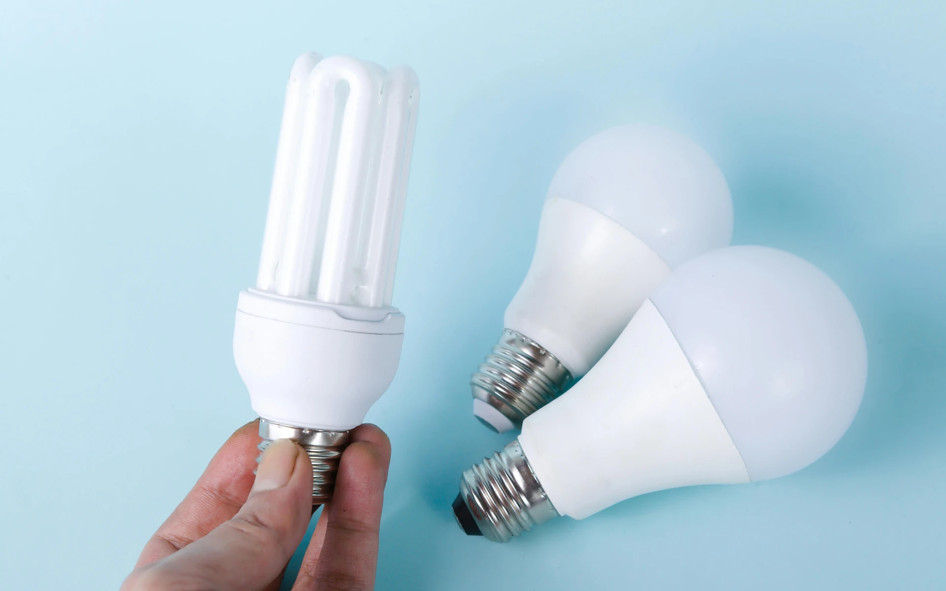 Žárovky - úspora v domácnosti