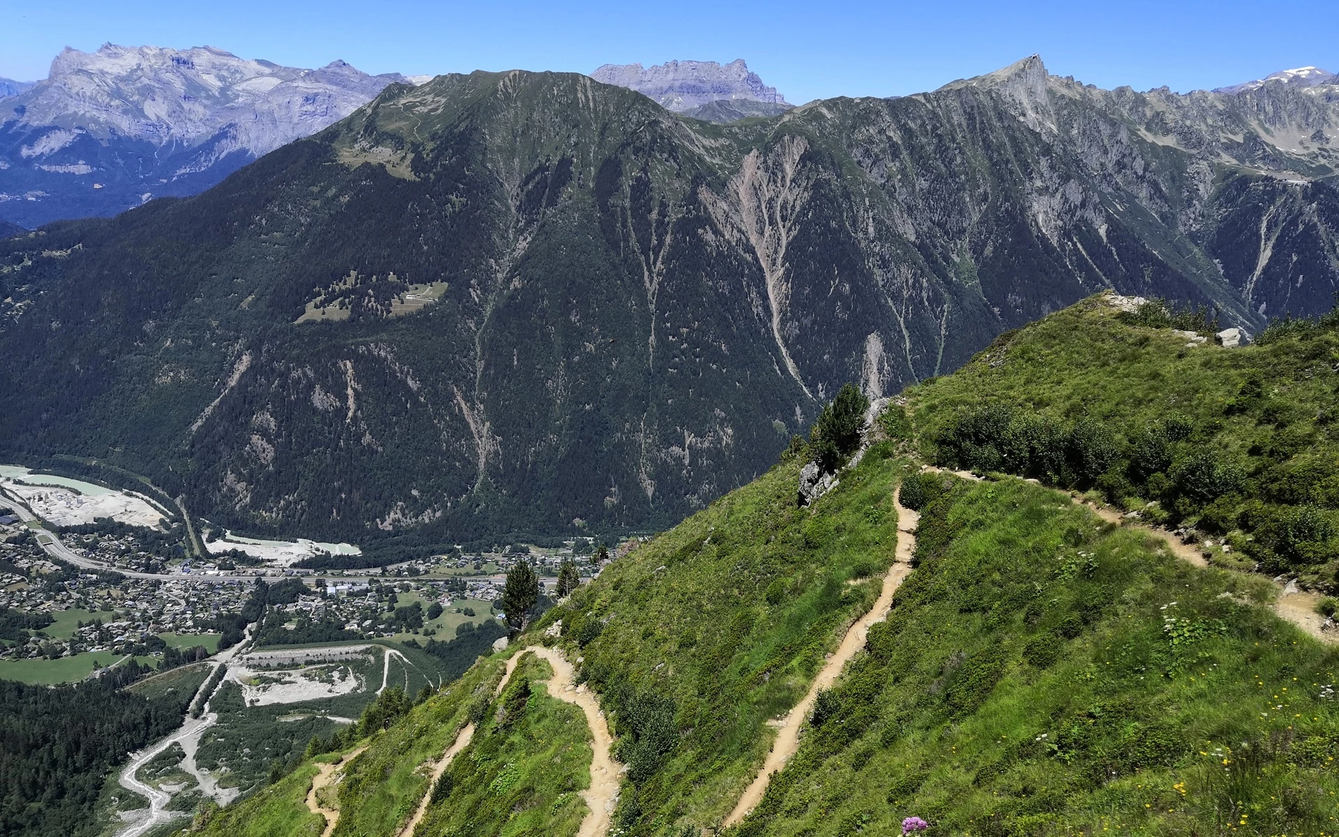 Francouzské Chamonix: výlet podél ledovce k vyhlídce na slavný Mont Blanc
