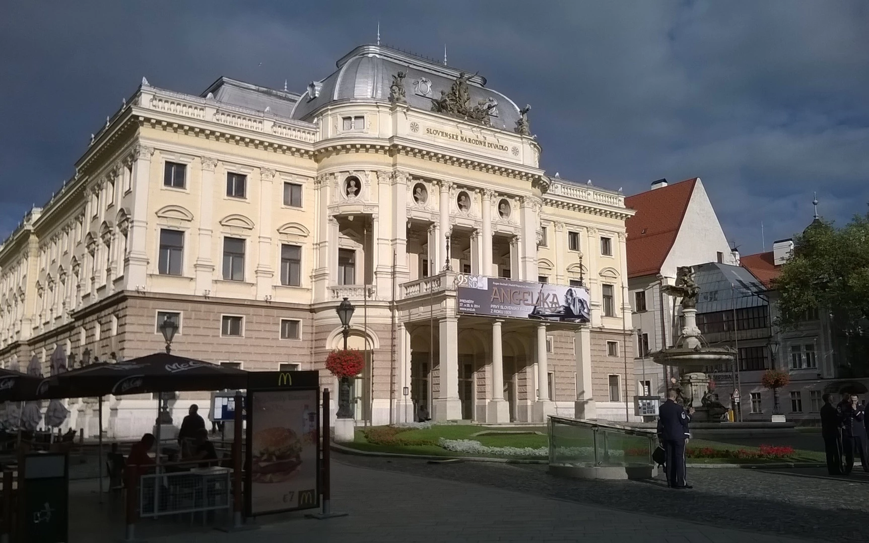 Po evropských velkoměstech: Bratislava – bohatý život podél řeky Dunaj