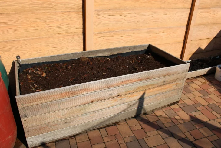 Vyvýšené záhony, co do nich vysadit pro bohatou úrodu