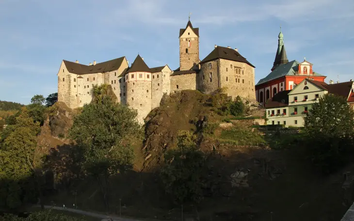 Hrad Loket