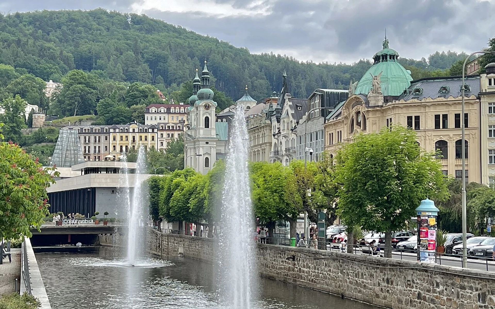 Za tajemstvím lázeňského ráje: Putování Karlovými Vary po stopách Karla IV.