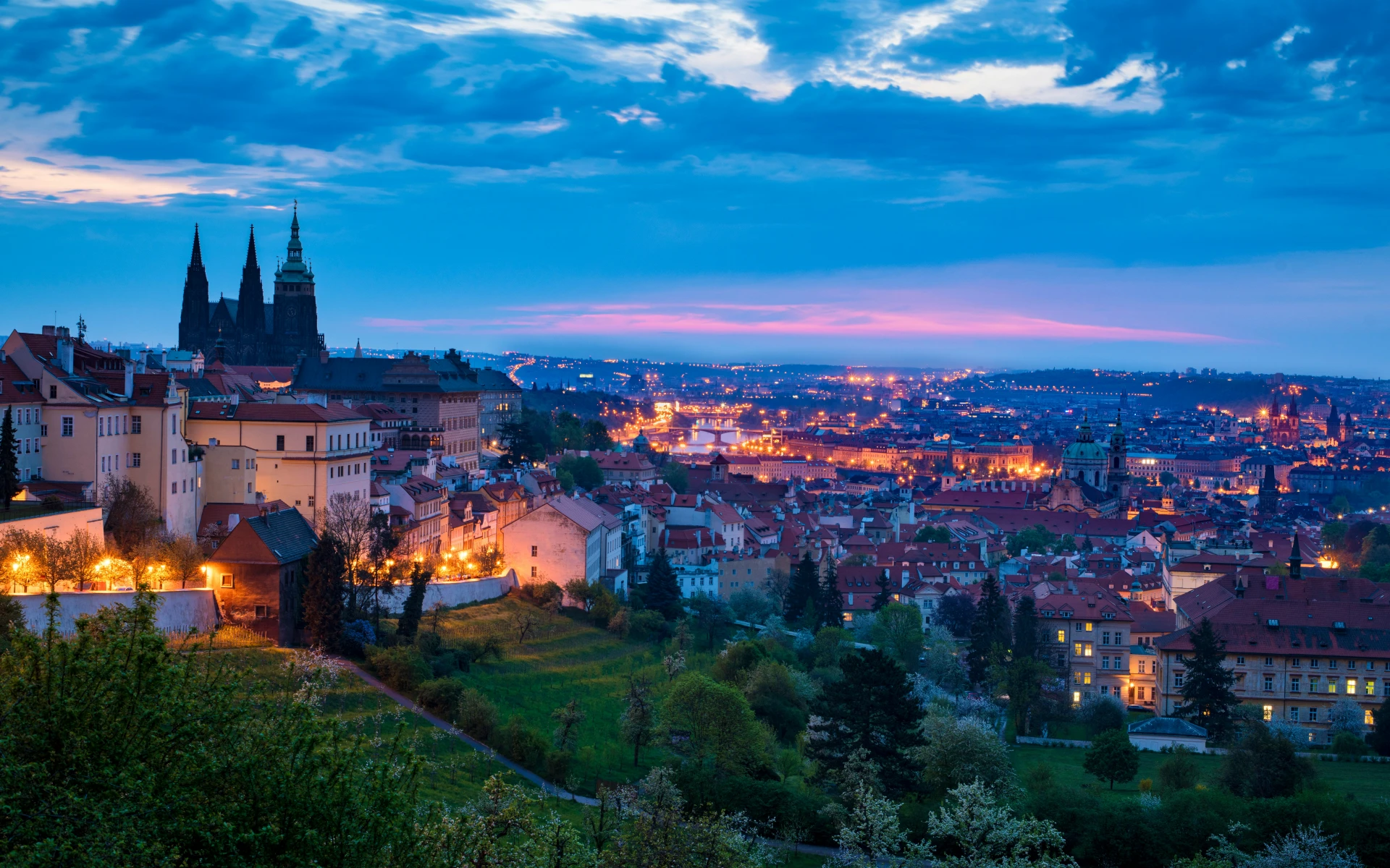 Letošní boom v Česku: Kam míří nejvíce turistů a proč právě tam?