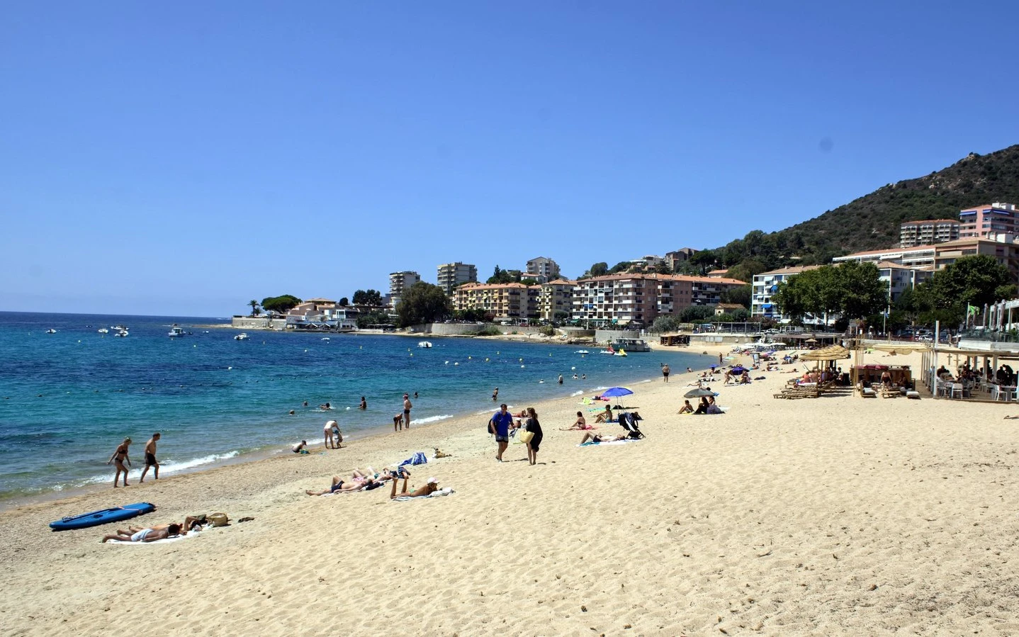 Pláž v Ajaccio, Korsika