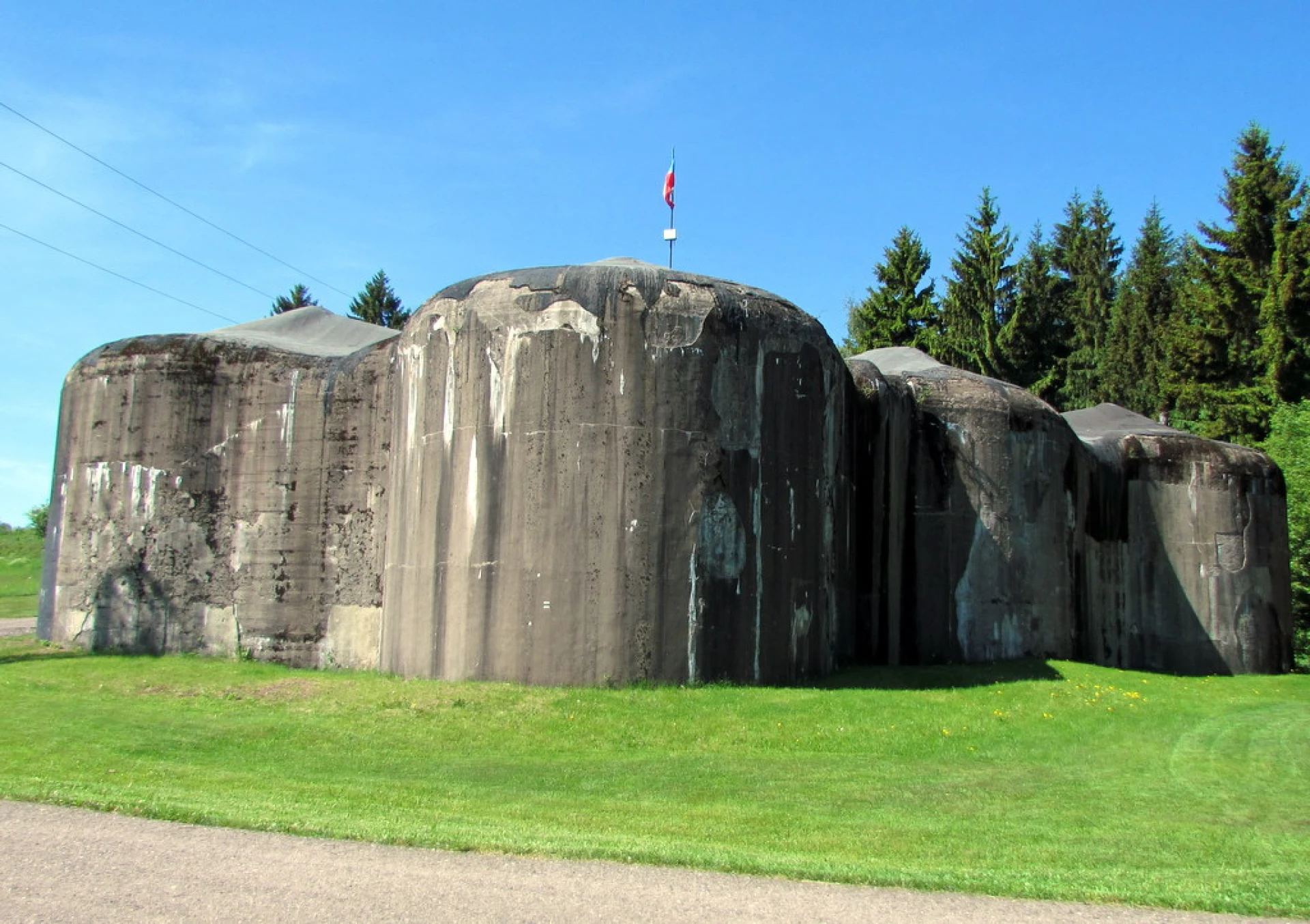 Dělostřelecká tvrz Stachelberg, jedna z největších pevností svého druhu v České republice