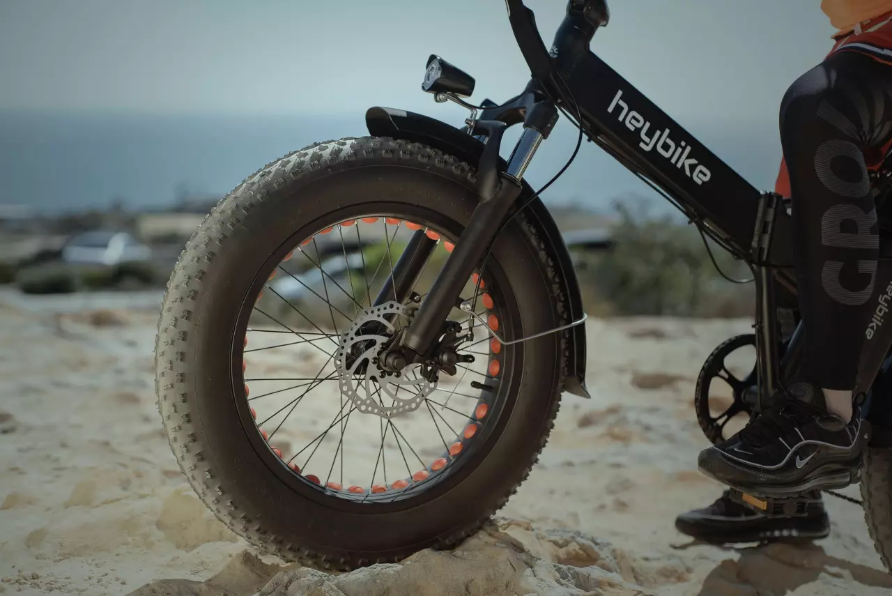 Nové elektrokolo Heybike Ranger S uspokojí téměř každého cyklistu